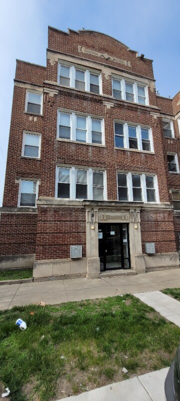 Building Photo - 6750 S Merrill Ave