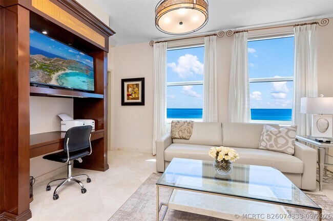 Building Photo - 2110 N Ocean Blvd
