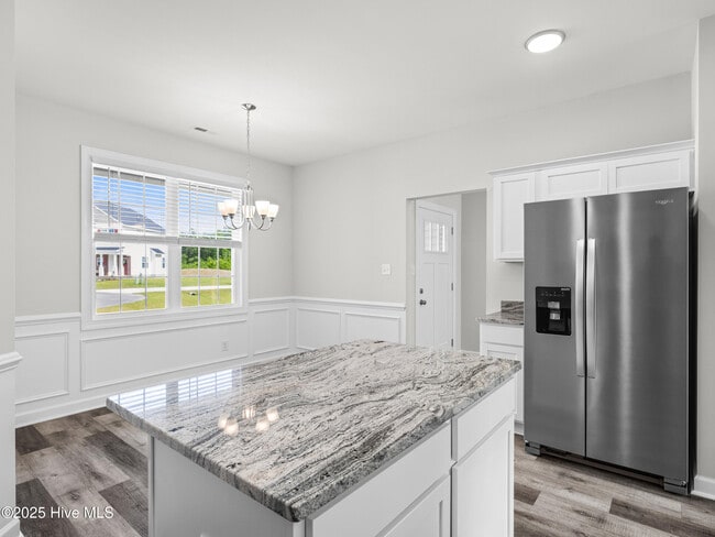 Building Photo - 908 Freewoods Ct