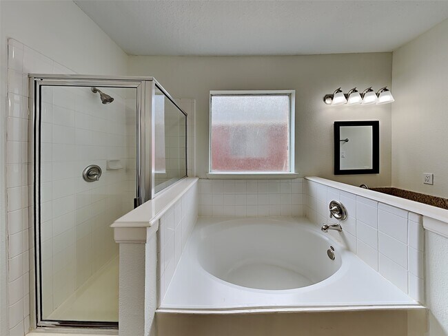 Building Photo - 38215 E Sulphur Creek Dr