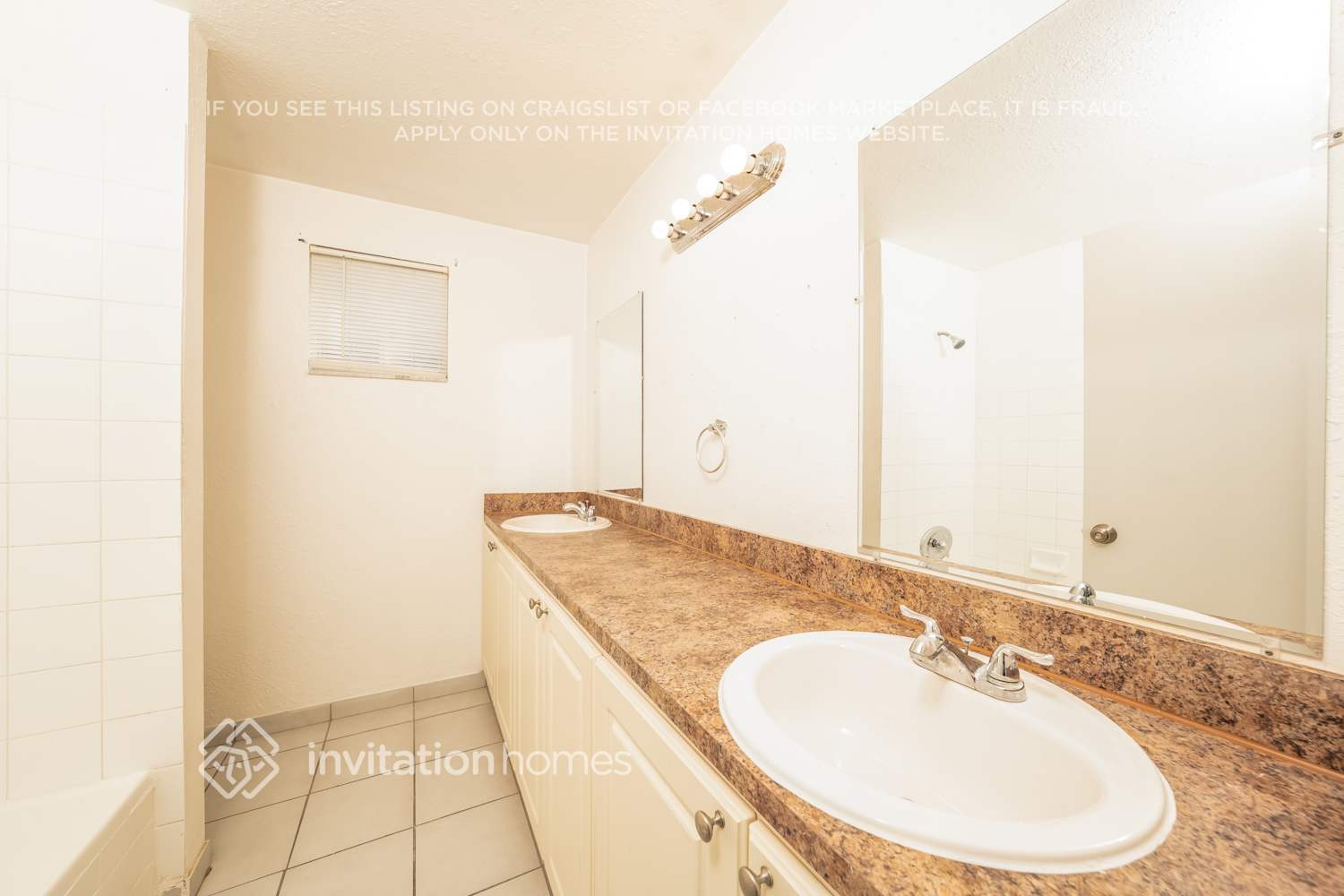 Building Photo - 9897 Moss Pond Dr