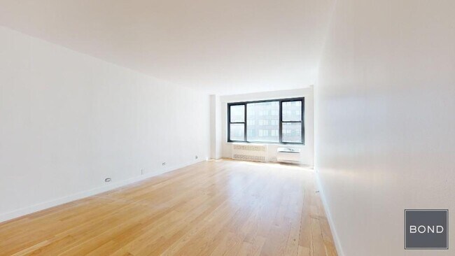 Primary Photo - 145 Fourth Avenue