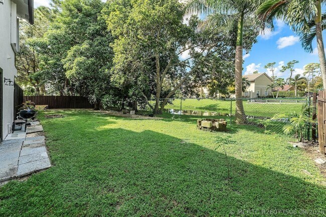 Building Photo - 13645 Exotica Ln
