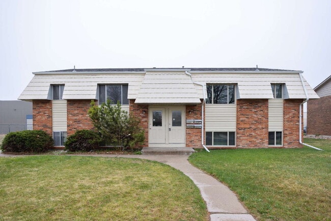 Building Photo - Updated two bedroom - ready now!