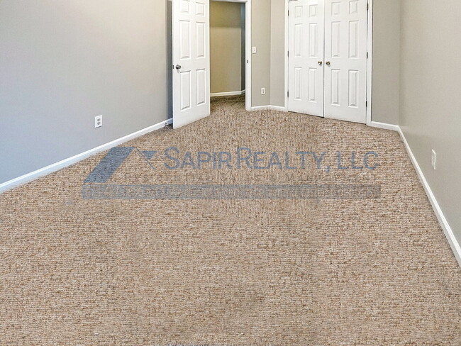 Building Photo - 5042 Cottage Grove Pl