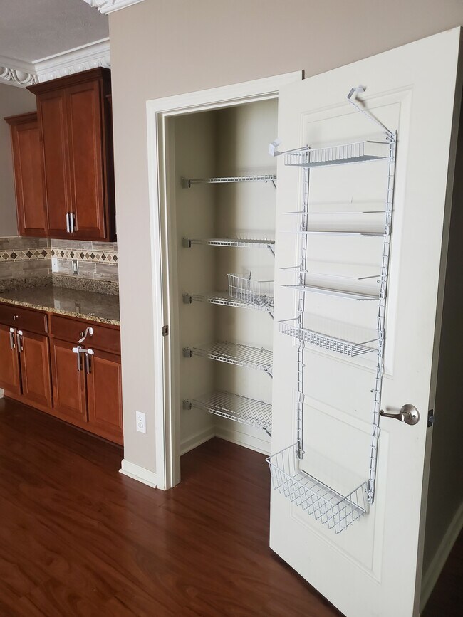 Building Photo - 13973 Catalina Dr