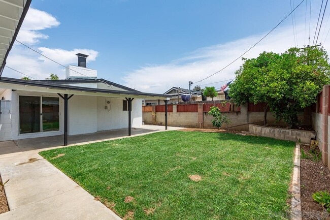 Building Photo - 534 Jeffree St