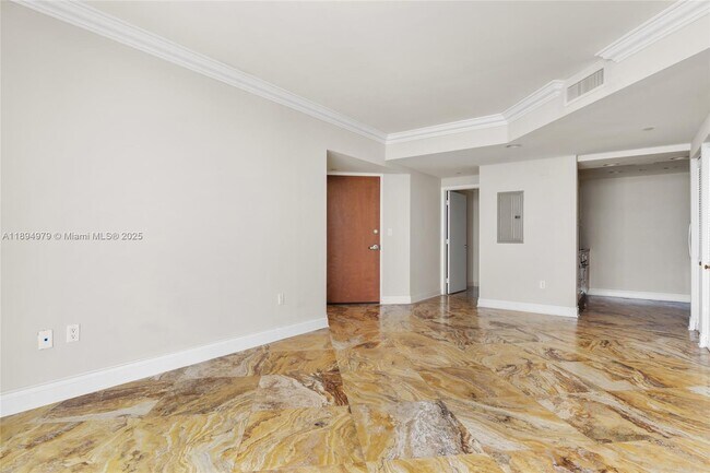 Building Photo - 6365 Collins Ave