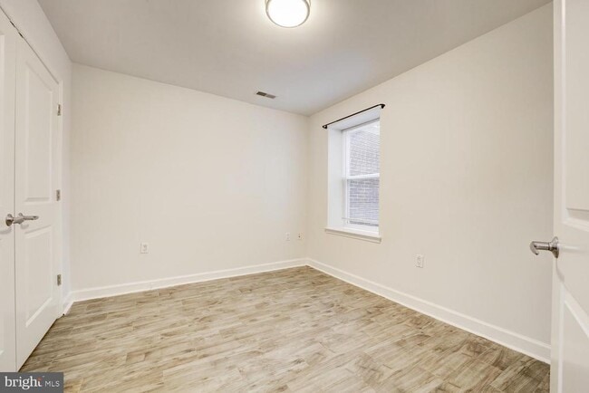 Building Photo - 2501 Sayles Pl SE