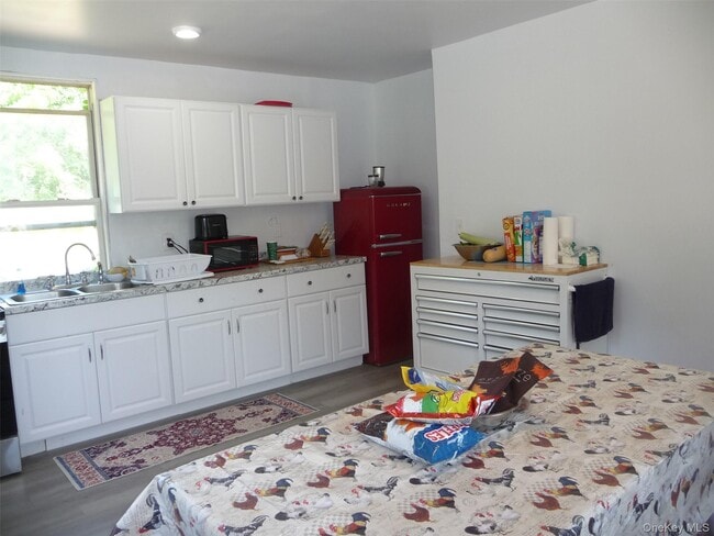 Building Photo - 971 US-209