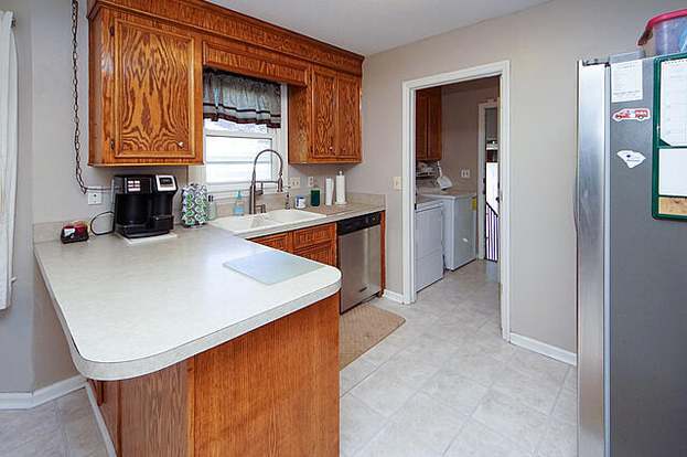 Building Photo - 146 Mellard Dr