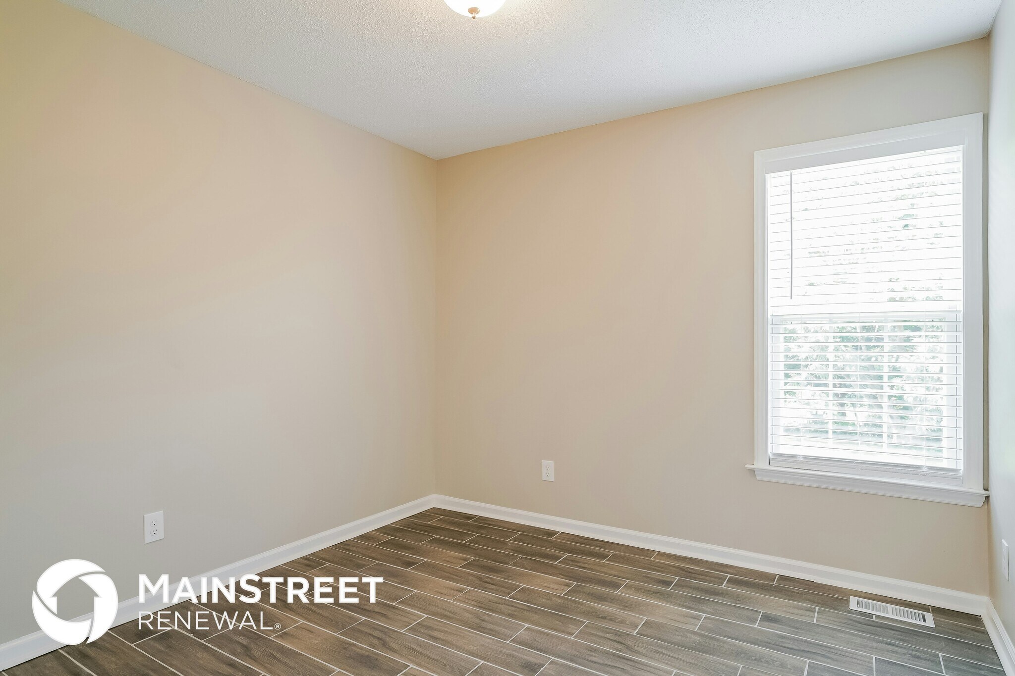 Building Photo - 110 Impressive Ln