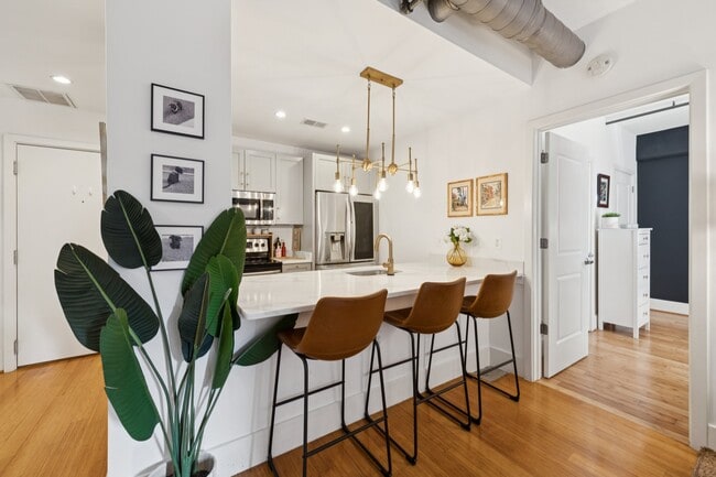 Building Photo - 1440 Church St NW