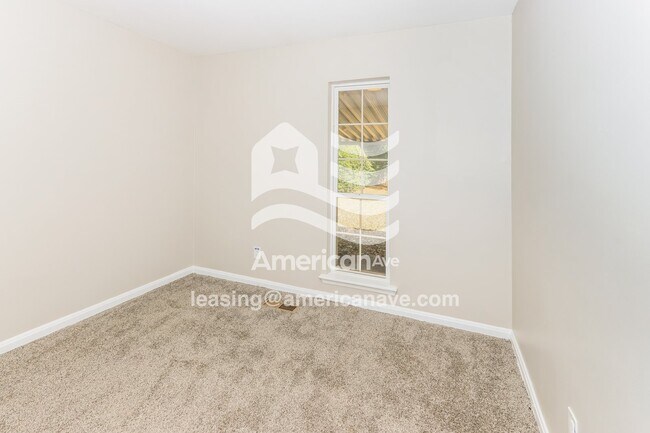 Building Photo - 113 Jacobs Ln