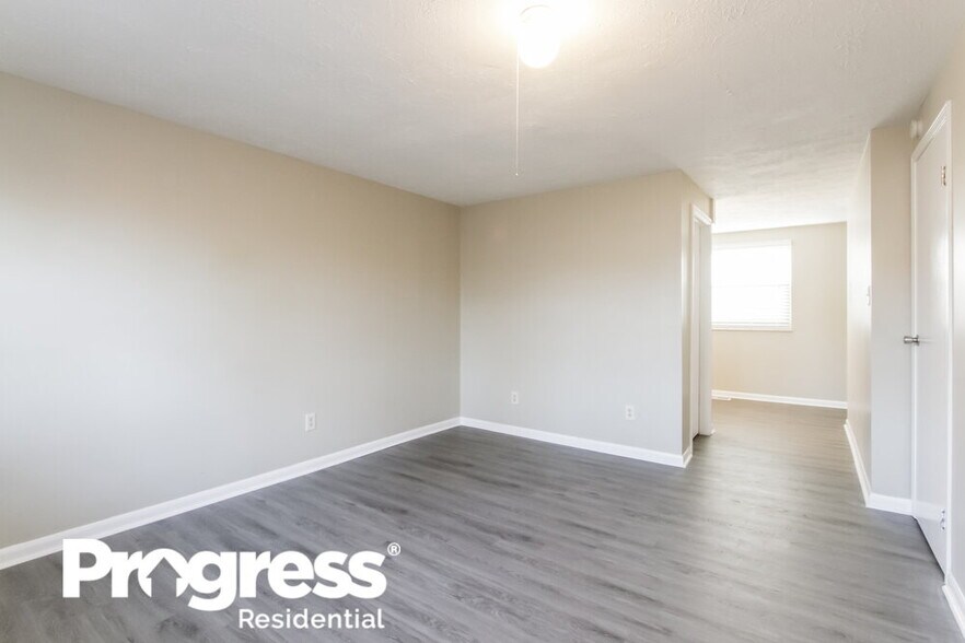 Building Photo - 8931 Squire Ct