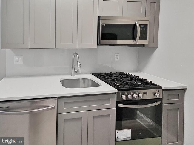 Primary Photo - 1101 N 41st St