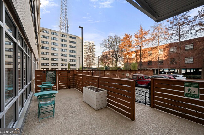 Building Photo - 878 Peachtree St NE