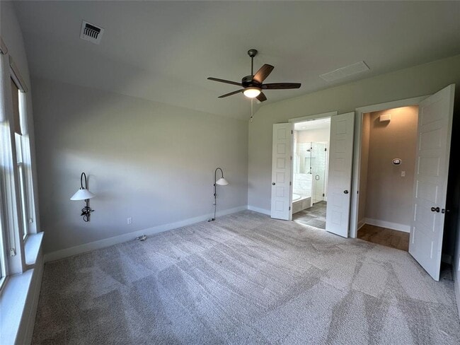 Building Photo - 2504 Dapple Gray Ln