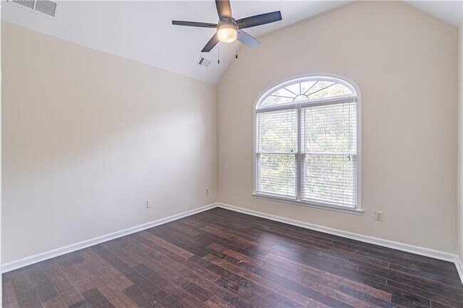 Building Photo - 8488 Spring Breeze Terrace