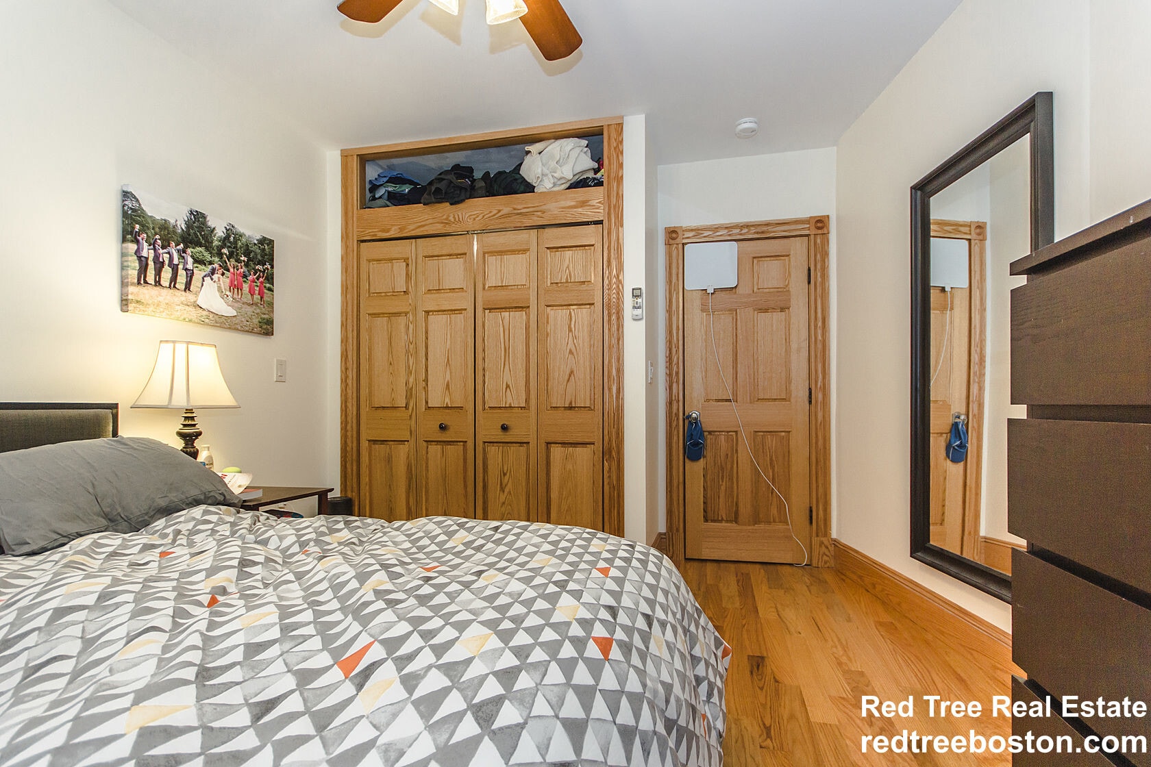 Building Photo - 5 Phillips St