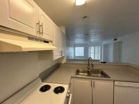 Building Photo - 4815 Via Palm Lakes