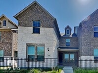 Building Photo - 5568 Kilmer Dr