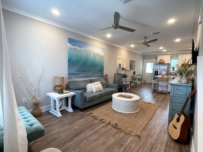 Building Photo - 44 N Sand Palm Rd