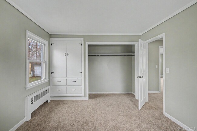 Building Photo - 2585 State Rte 55