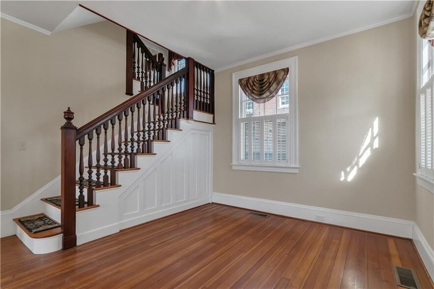 Building Photo - 98 Butler Ave