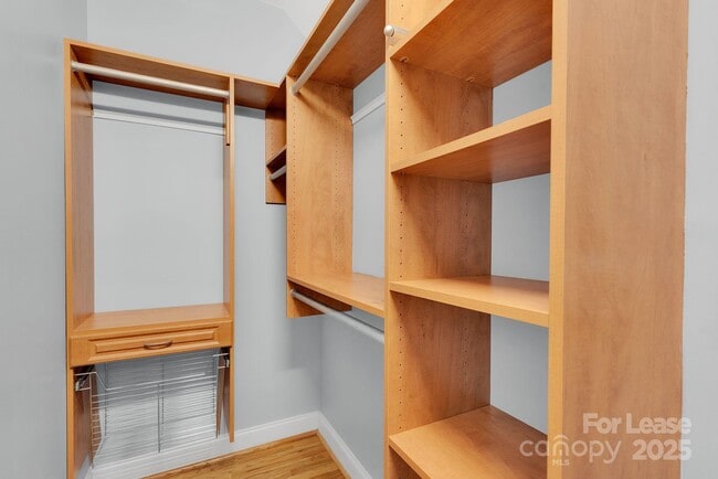 Building Photo - 336 Magnolia Ave