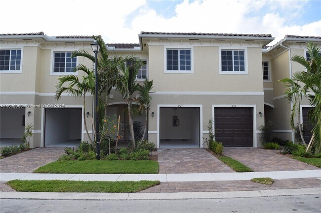 Building Photo - 2574 SW 81st Terrace