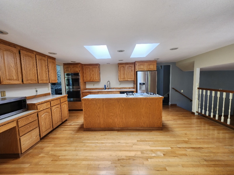 Building Photo - 20673 Marine View Dr SW