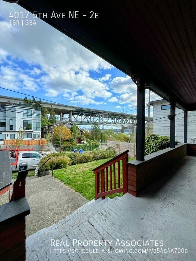 Building Photo - 4017 5th Ave NE