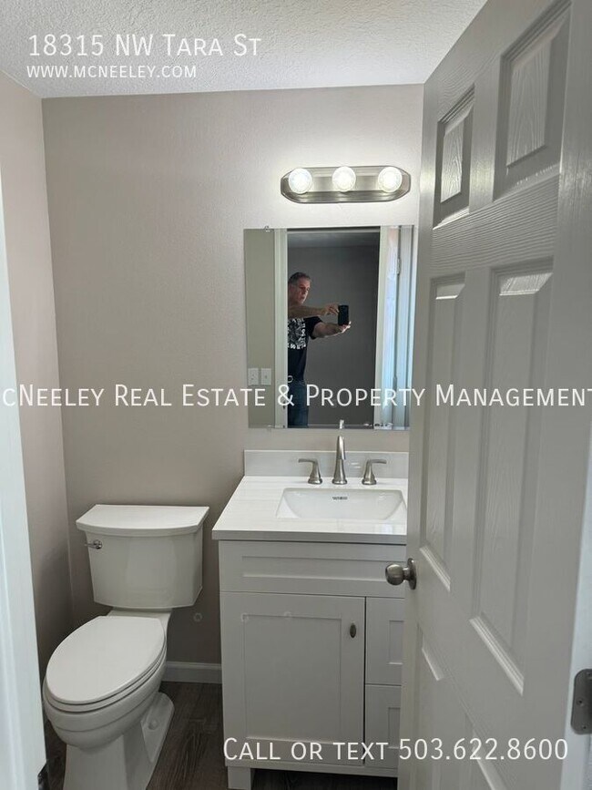 Building Photo - 18315 NW Tara St