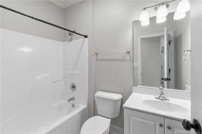 Building Photo - 480 Whispering Pines Dr