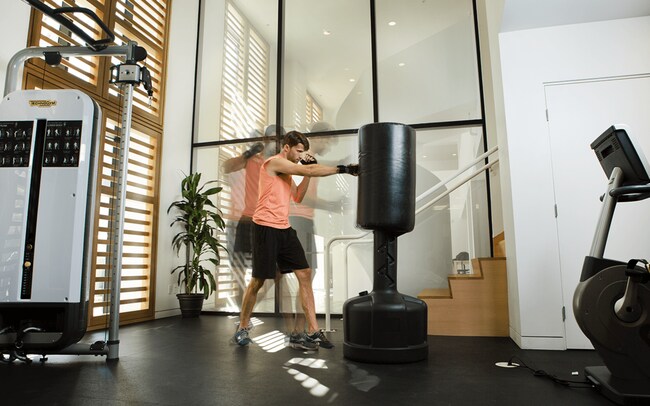 Building Photo - 6701 Eton Ave