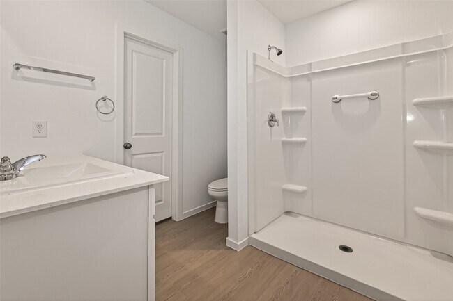 Building Photo - 6915 Lilac Vine Ln