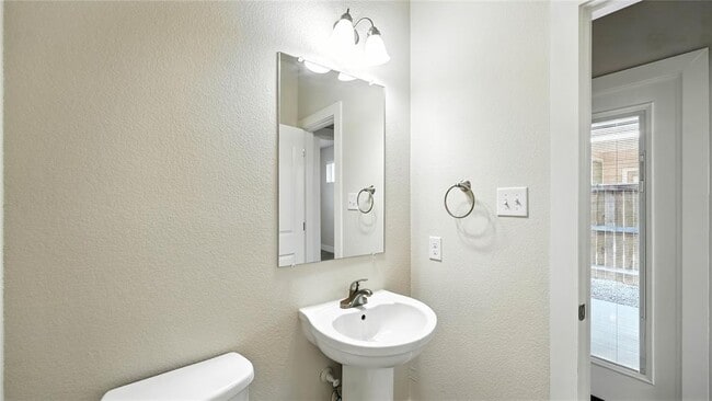 Building Photo - 719 Gristmill Dr