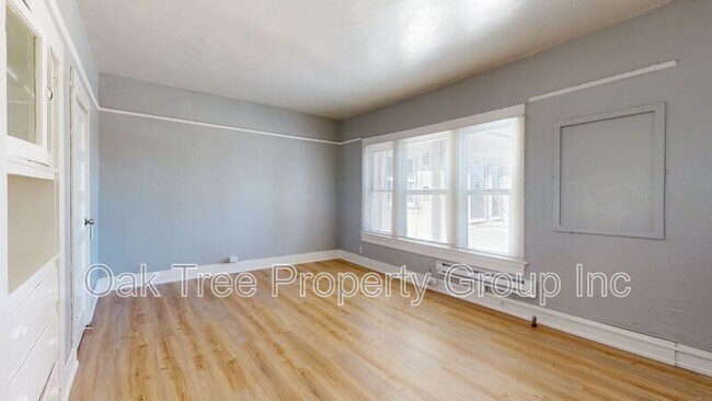 Building Photo - 144 Grand Ave