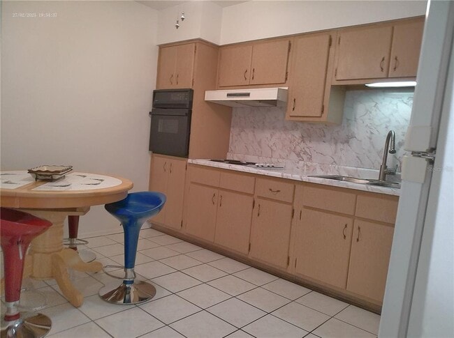 Building Photo - 2011 Australia Way W