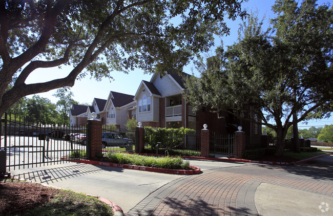 Huntington Woods Apartments - Huntington Woods