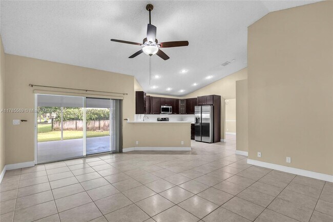 Building Photo - 3562 Southern Orchard Rd W