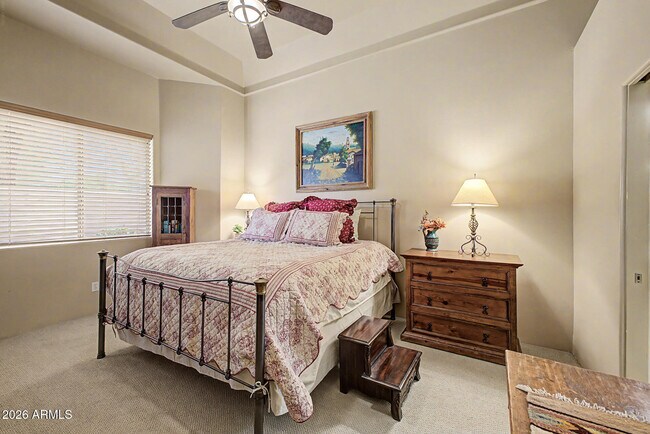 Building Photo - 6540 E Redmont Dr