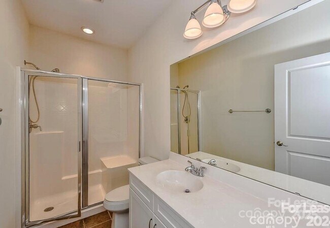 Building Photo - 1308 Kenilworth Ave