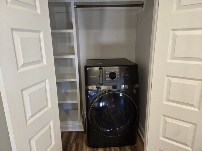 Building Photo - New Construction 4 Bedroom Townhome!