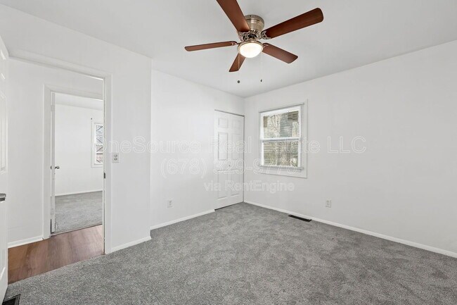 Building Photo - 4488 Richard Rd