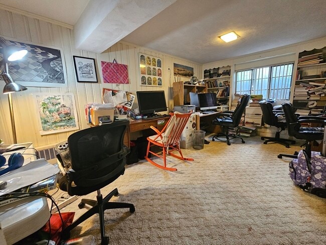 Building Photo - 56 Great Meadow Rd
