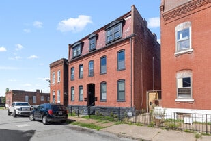 Building Photo - 2317 Indiana Ave