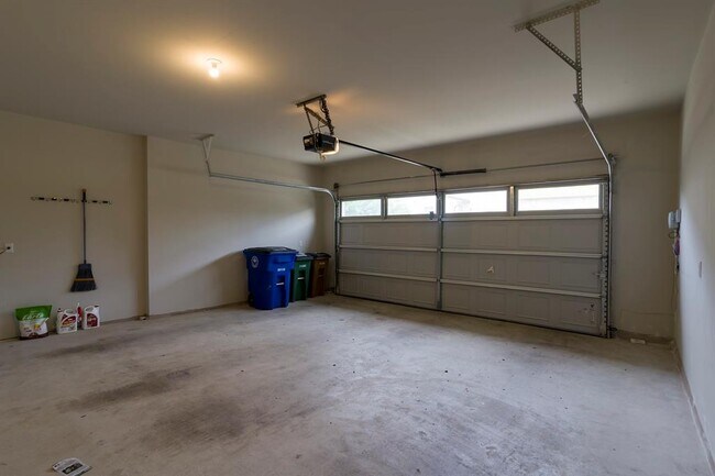 Building Photo - 7312 Harmony Shoals Bnd