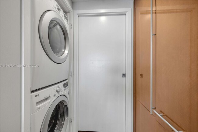 Building Photo - 3801 Collins Ave